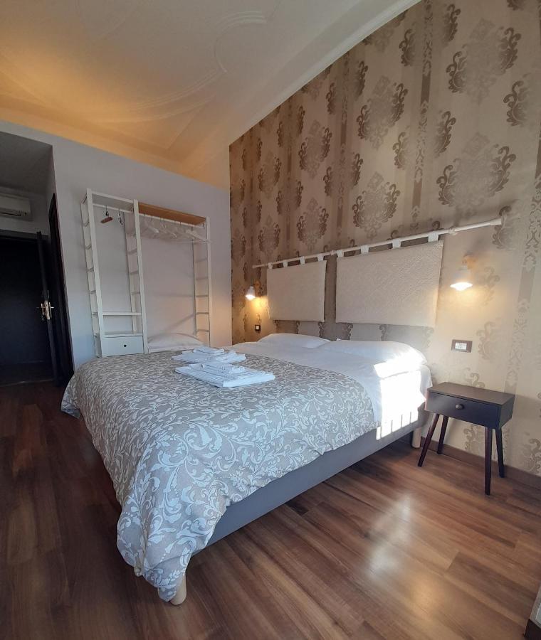 échelle Bed and Breakfast Roma Exterior foto